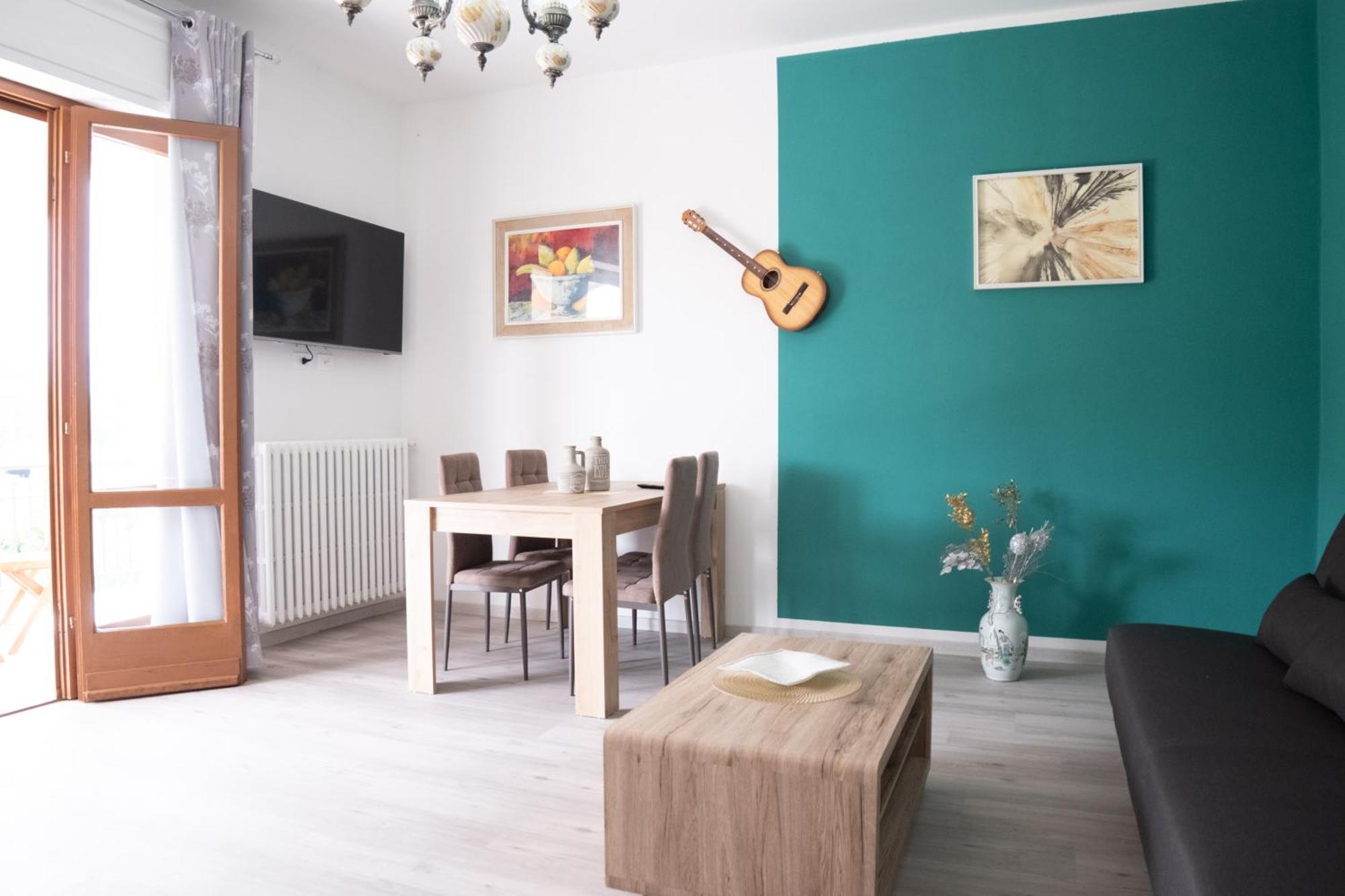 Casa Vacanze Aria Leggiuno Εξωτερικό φωτογραφία