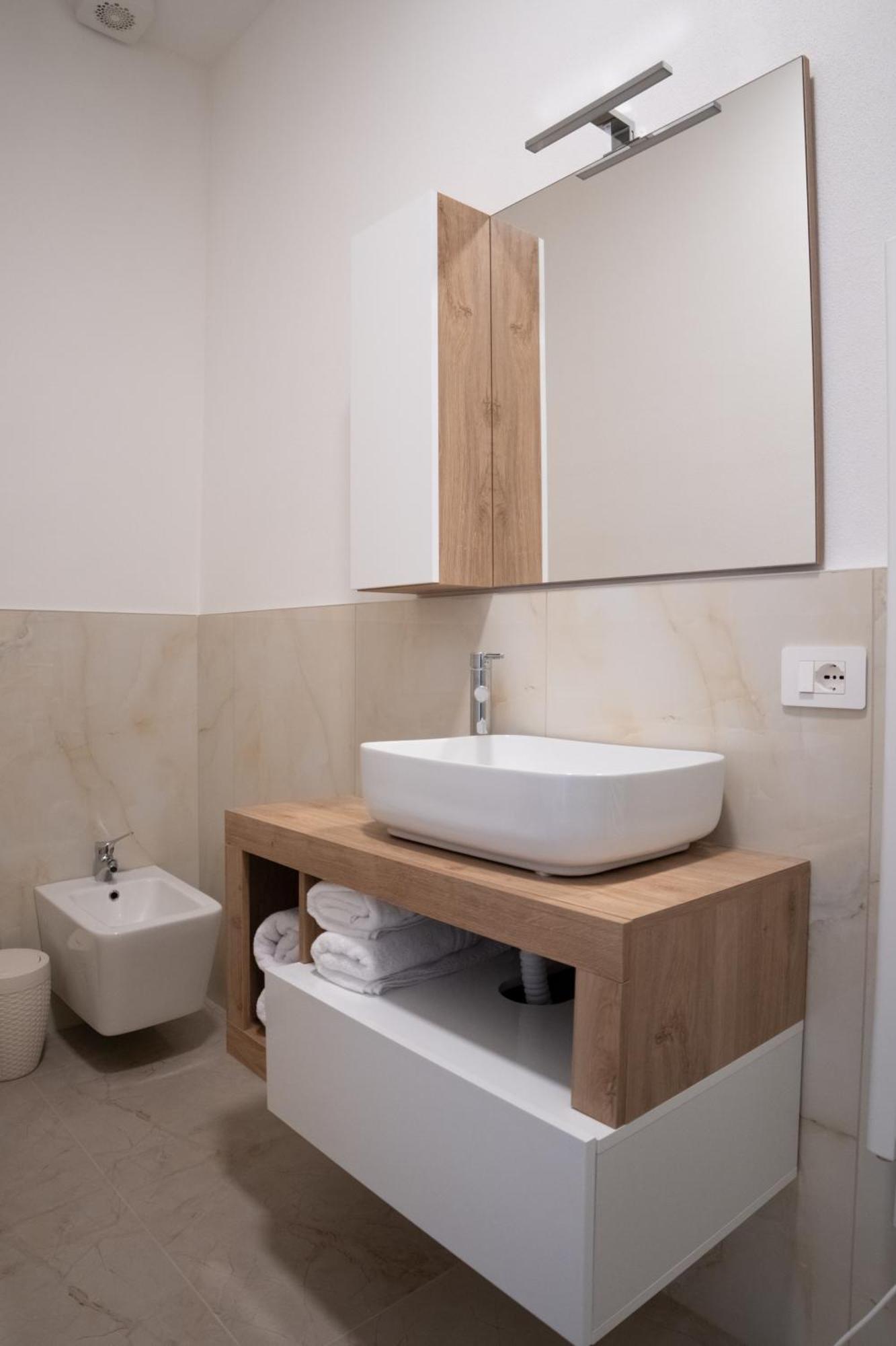 Casa Vacanze Aria Leggiuno Εξωτερικό φωτογραφία
