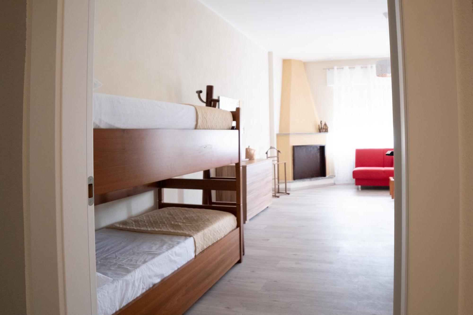 Casa Vacanze Aria Leggiuno Εξωτερικό φωτογραφία